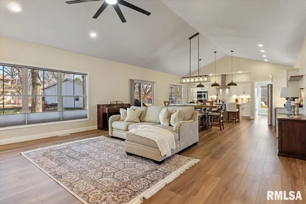 $679,000 | 55 Firefly Court, Chatham, IL 62629