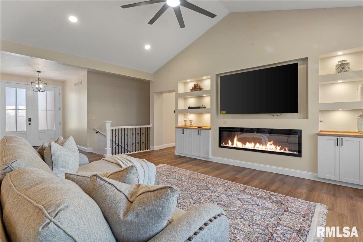 55 Firefly Court Chatham, IL 62629 - Photo 7 of 42