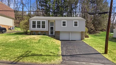 $375,000 | 3106 Greenfield Road, Glenshaw, PA 15116