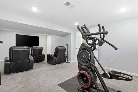 $375,000 | 3106 Greenfield Road, Glenshaw, PA 15116