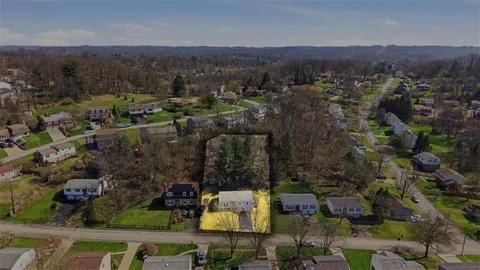 $375,000 | 3106 Greenfield Road, Glenshaw, PA 15116