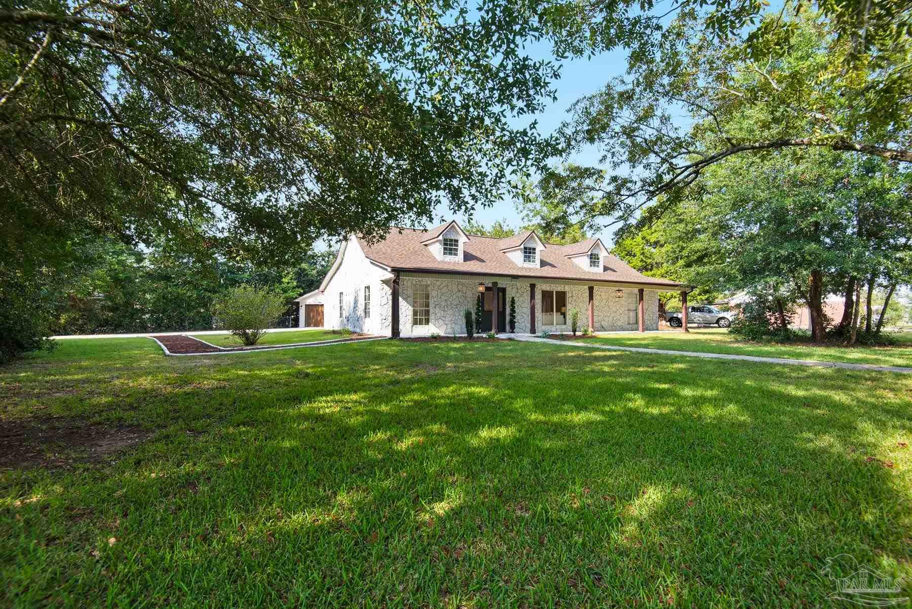 4312 Indiana Circle Pace, FL 32571 - Photo 2 of 48