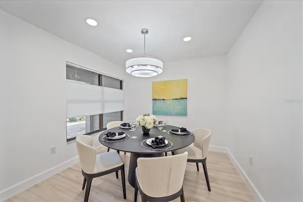 $599,900 | 1684 Pintail Way, Sarasota, FL 34231