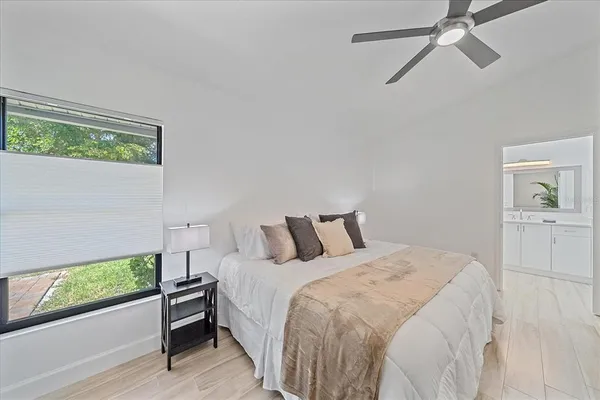 $599,900 | 1684 Pintail Way, Sarasota, FL 34231