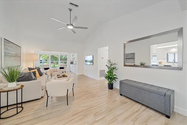 $599,900 | 1684 Pintail Way, Sarasota, FL 34231