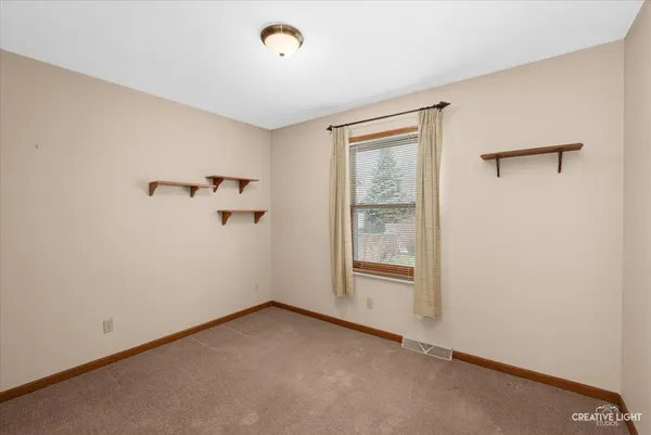 $419,900 | 516 Banbury Avenue, Elburn, IL 60119