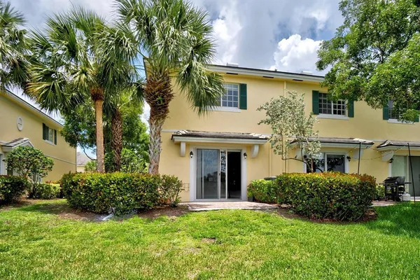 $3,600 | 7644 Foxcroft Lane, Unit 7644, Davie, FL 33328