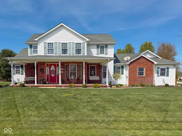 $429,000 | 5522 River Birch Drive, Columbus, IN 47201