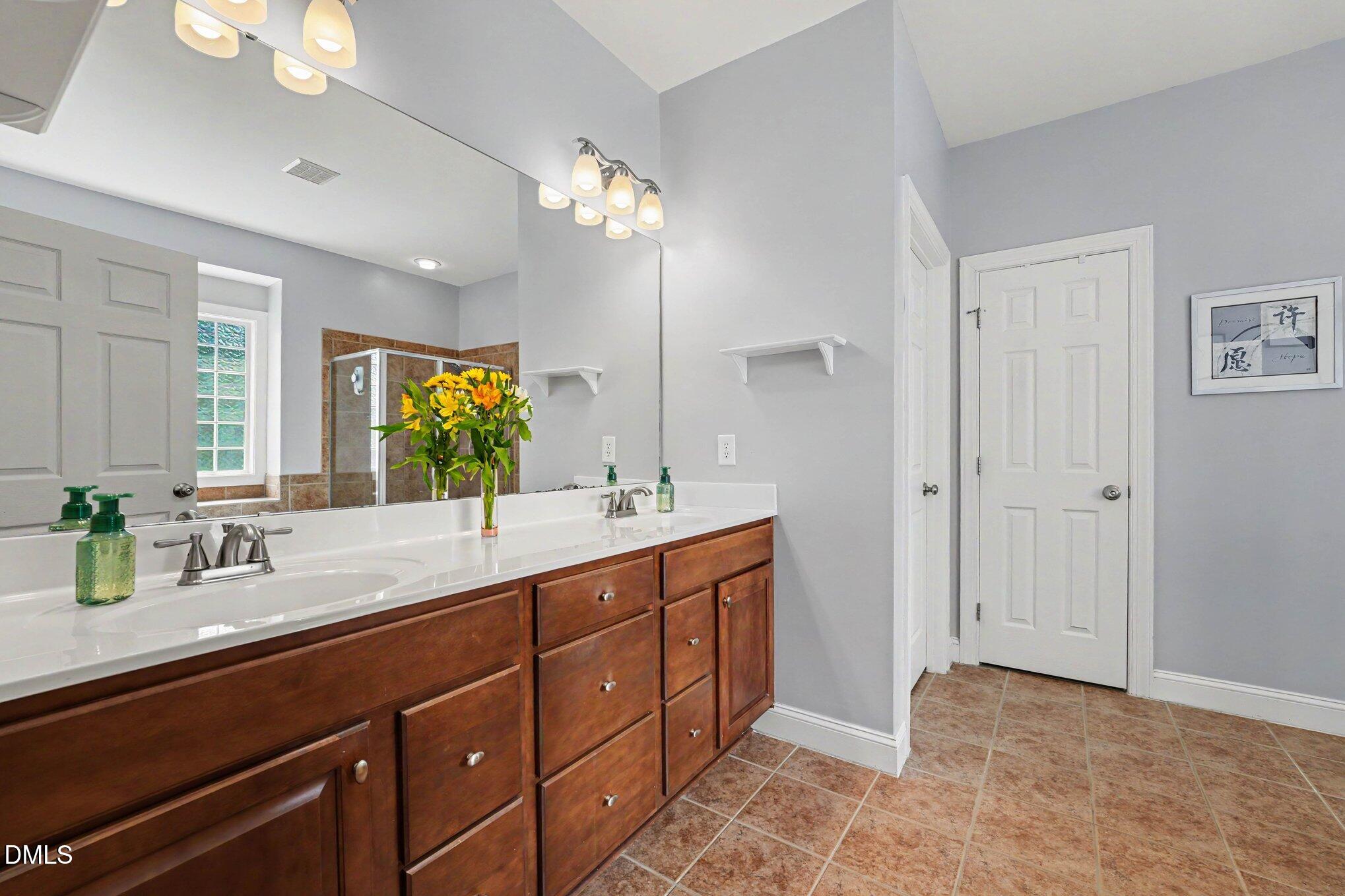 3005 Grandview Heights Lane Raleigh, NC 27614 - Photo 27 of 53 Primary Bath