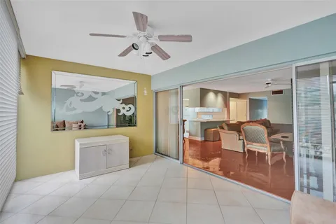 $250,000 | 3000 Northeast 48th Street, Unit 206, Fort Lauderdale, FL 33308