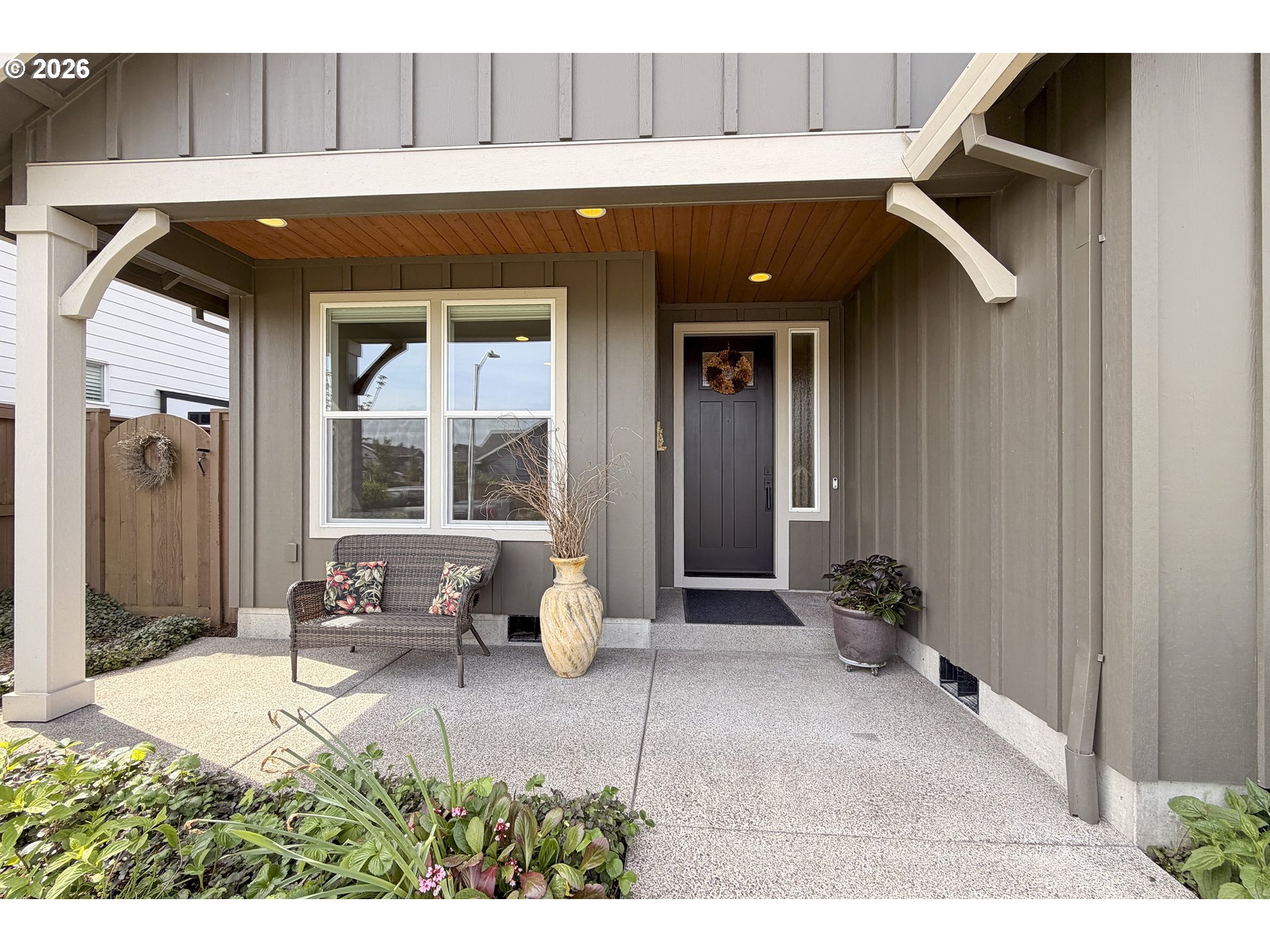 1927 South Fir Loop Canby, OR 97013 - Photo 3 of 35 a view of entryway front of house