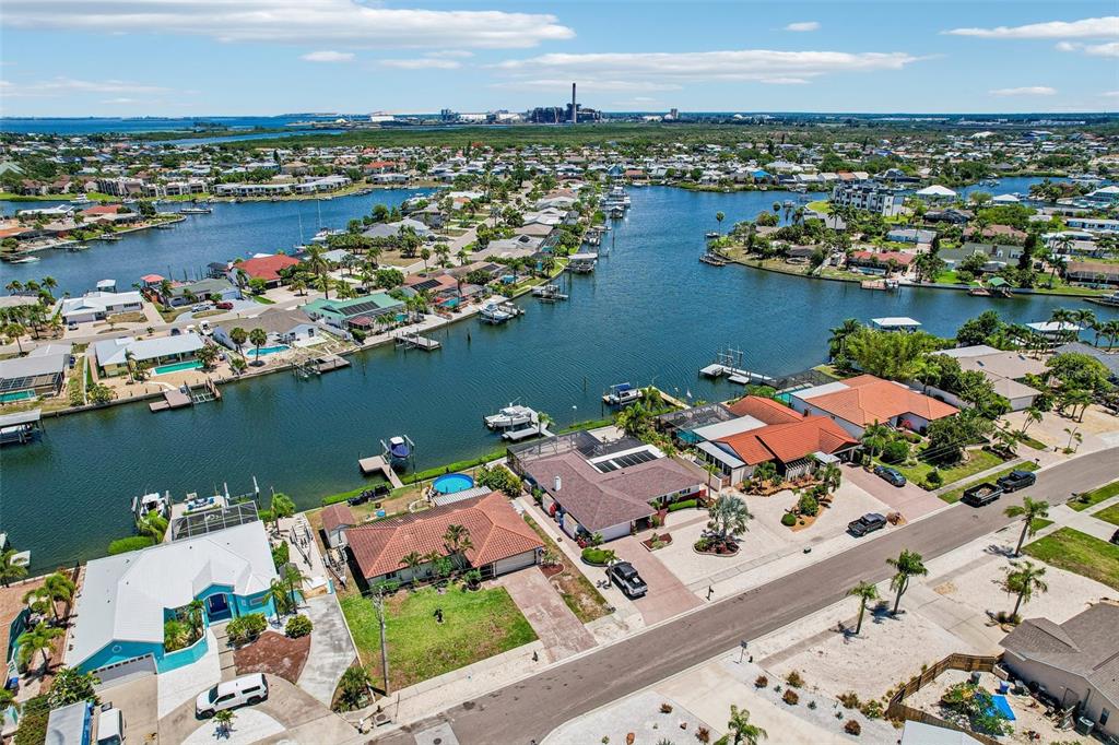 801 Flamingo Drive Apollo Beach, FL 33572 - Photo 68 of 77