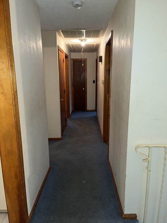 11 Town Line Road Burlington, MA 01803 - Photo 12 of 30