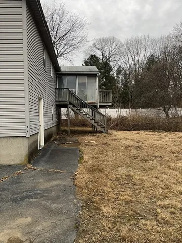 $749,000 | 11 Town Line Road, Burlington, MA 01803