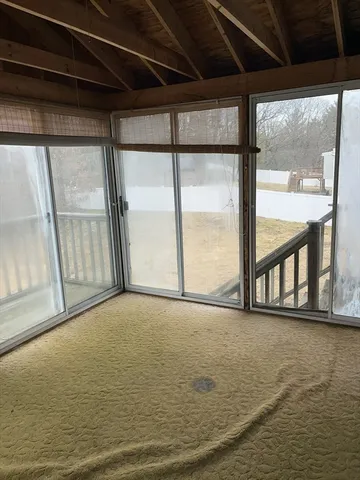 $749,000 | 11 Town Line Road, Burlington, MA 01803