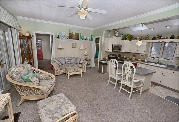 $230,000 | 804 5th Avenue, Mendota, IL 61342