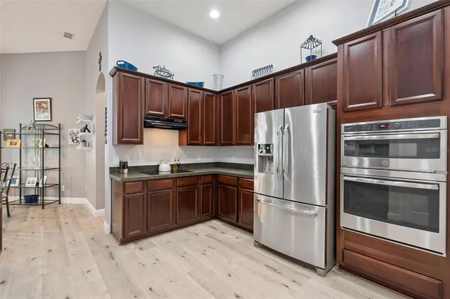 $675,000 | 529 Johns Landing Way, Oakland, FL 34787