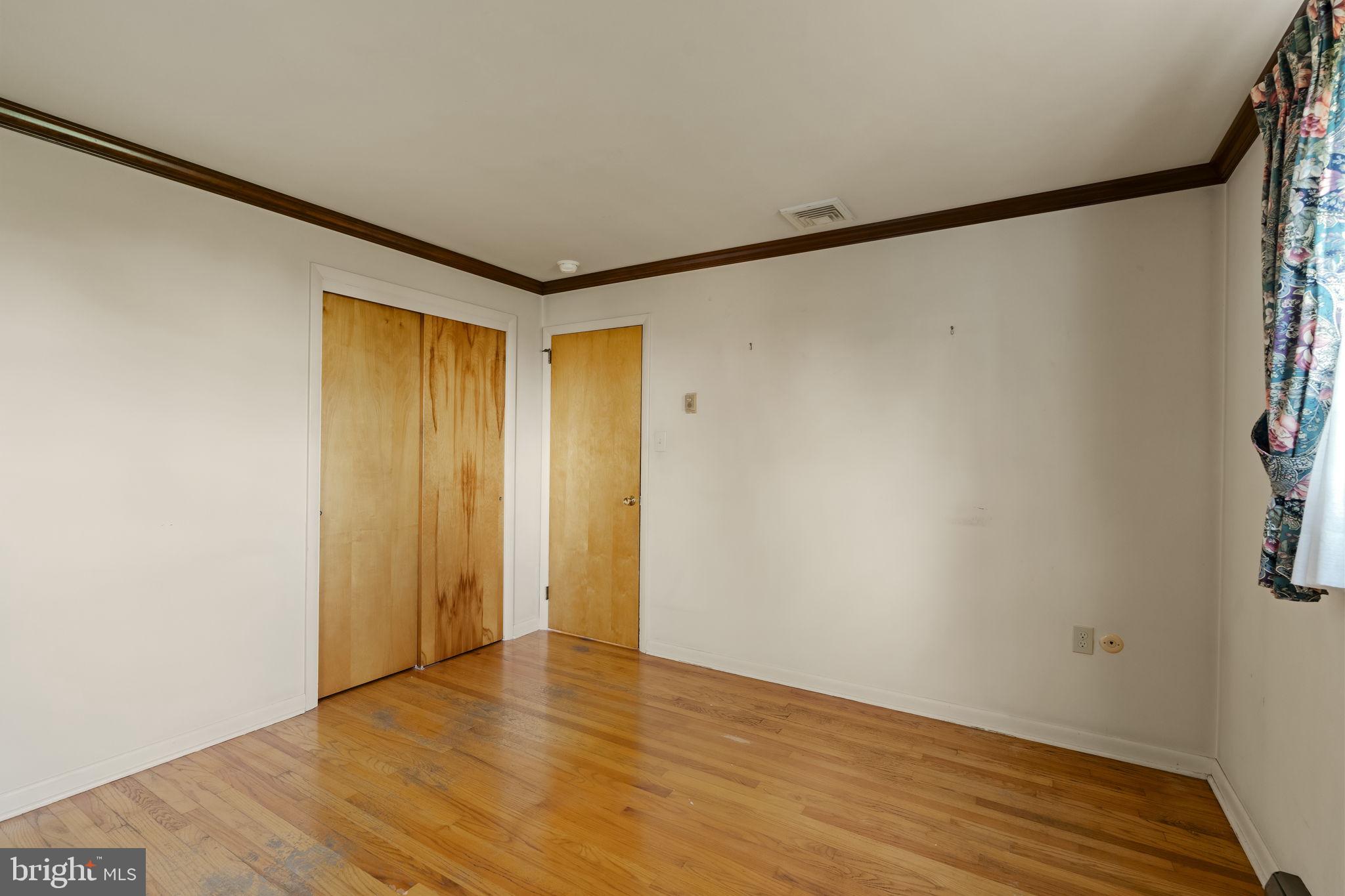 337 Long Road Manheim, PA 17545 - Photo 20 of 50 a view of a room with wooden floor and a window