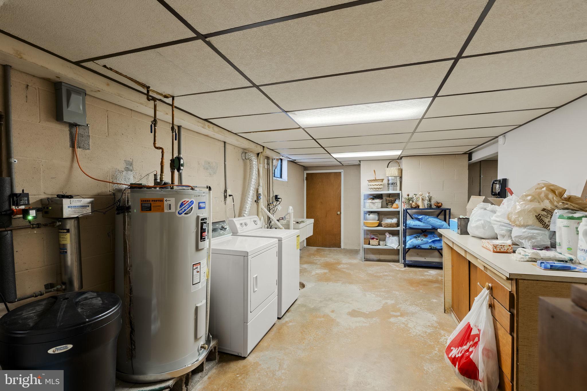 337 Long Road Manheim, PA 17545 - Photo 27 of 50 a utility room with multiple dryer and washer