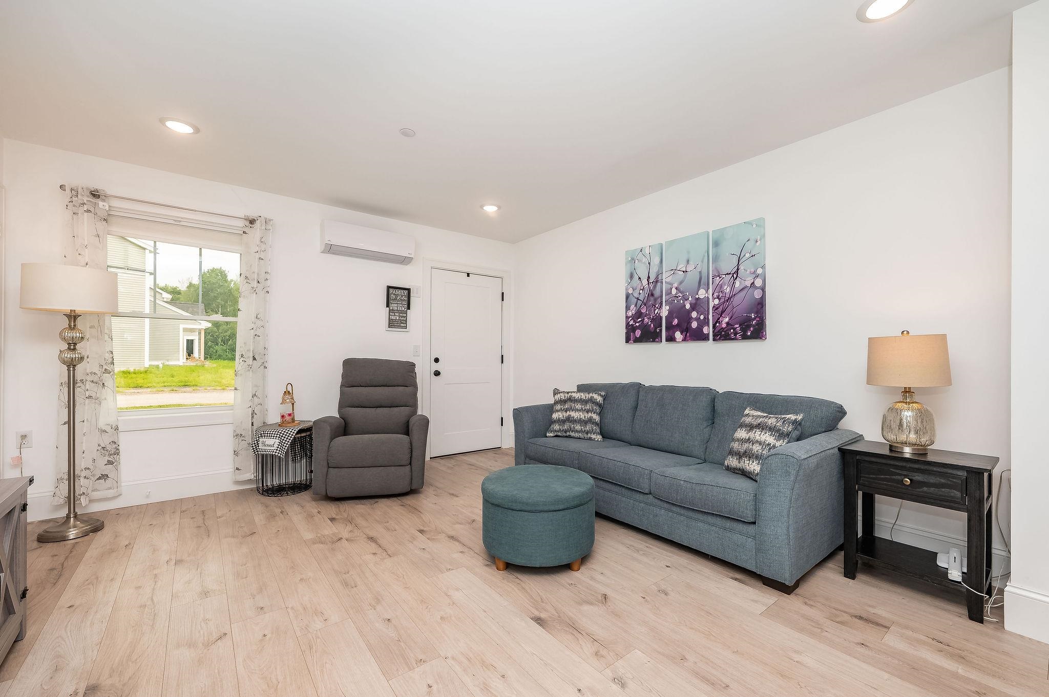 5 Miami Way, Unit B Rochester, NH 03867 - Photo 2 of 30