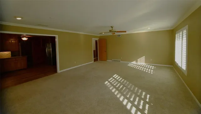 a view of empty room with window