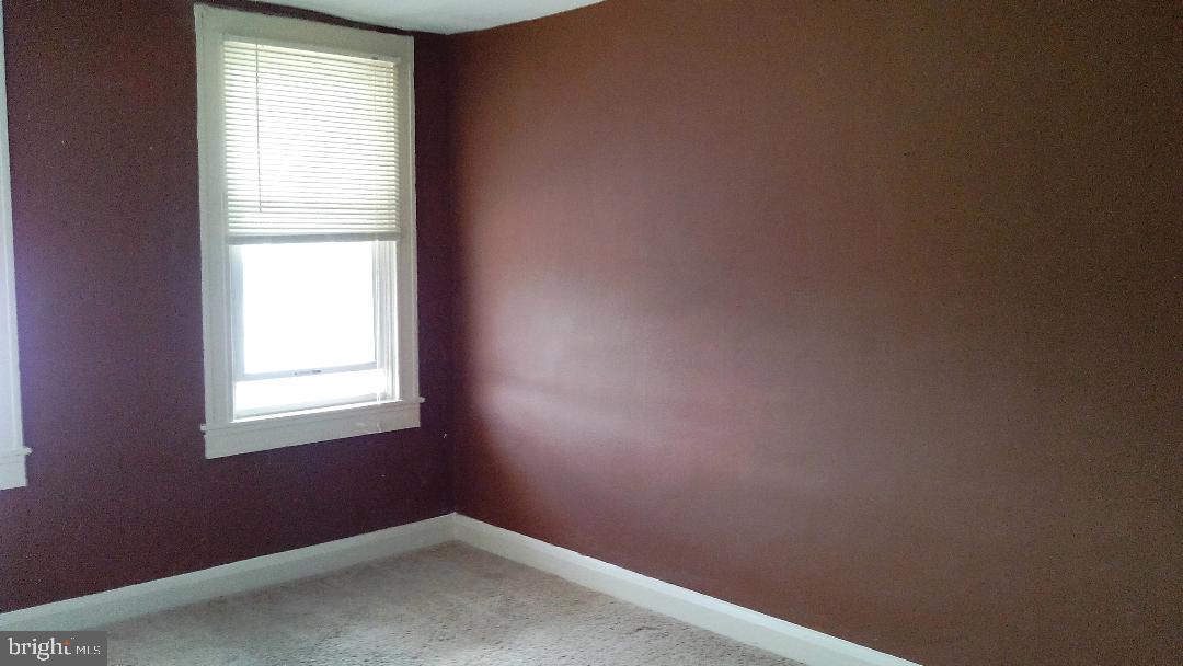 2891 Pelham Avenue Baltimore, MD 21213 - Photo 8 of 18