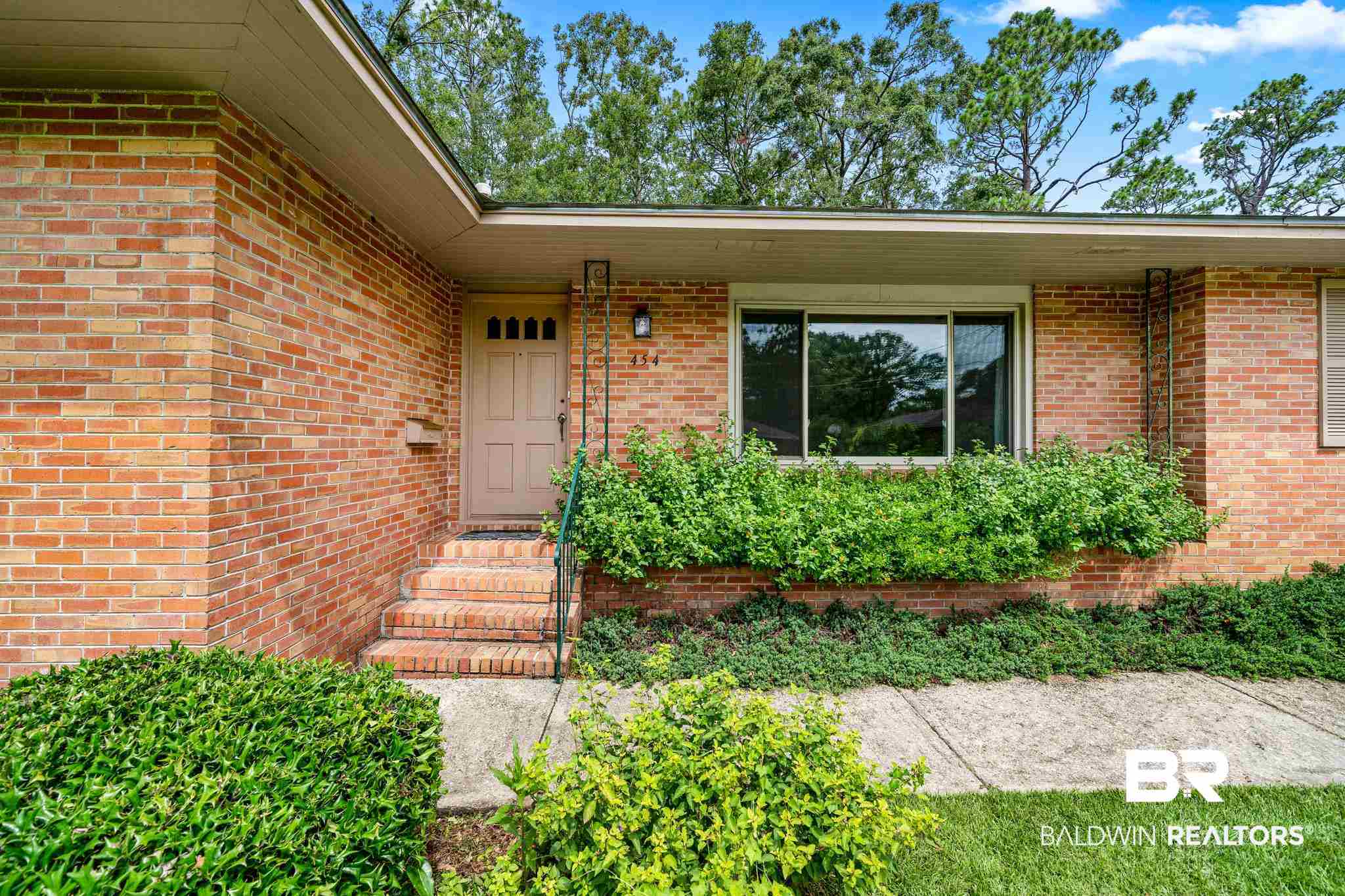 454 Boone Lane Fairhope, AL 36532 - Photo 3 of 21 Front Entry