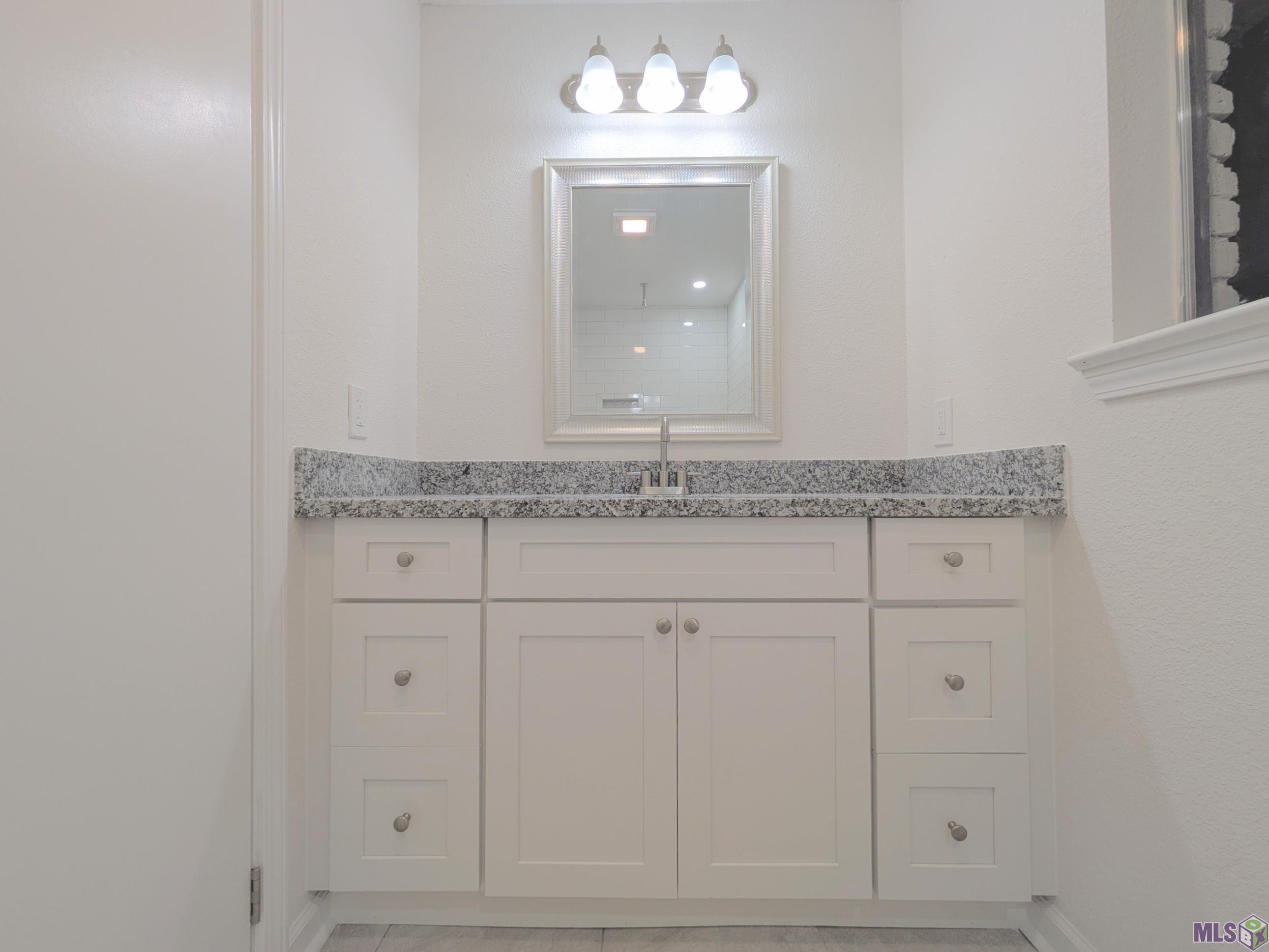 347 Nassau Drive Baton Rouge, LA 70815 - Photo 5 of 18