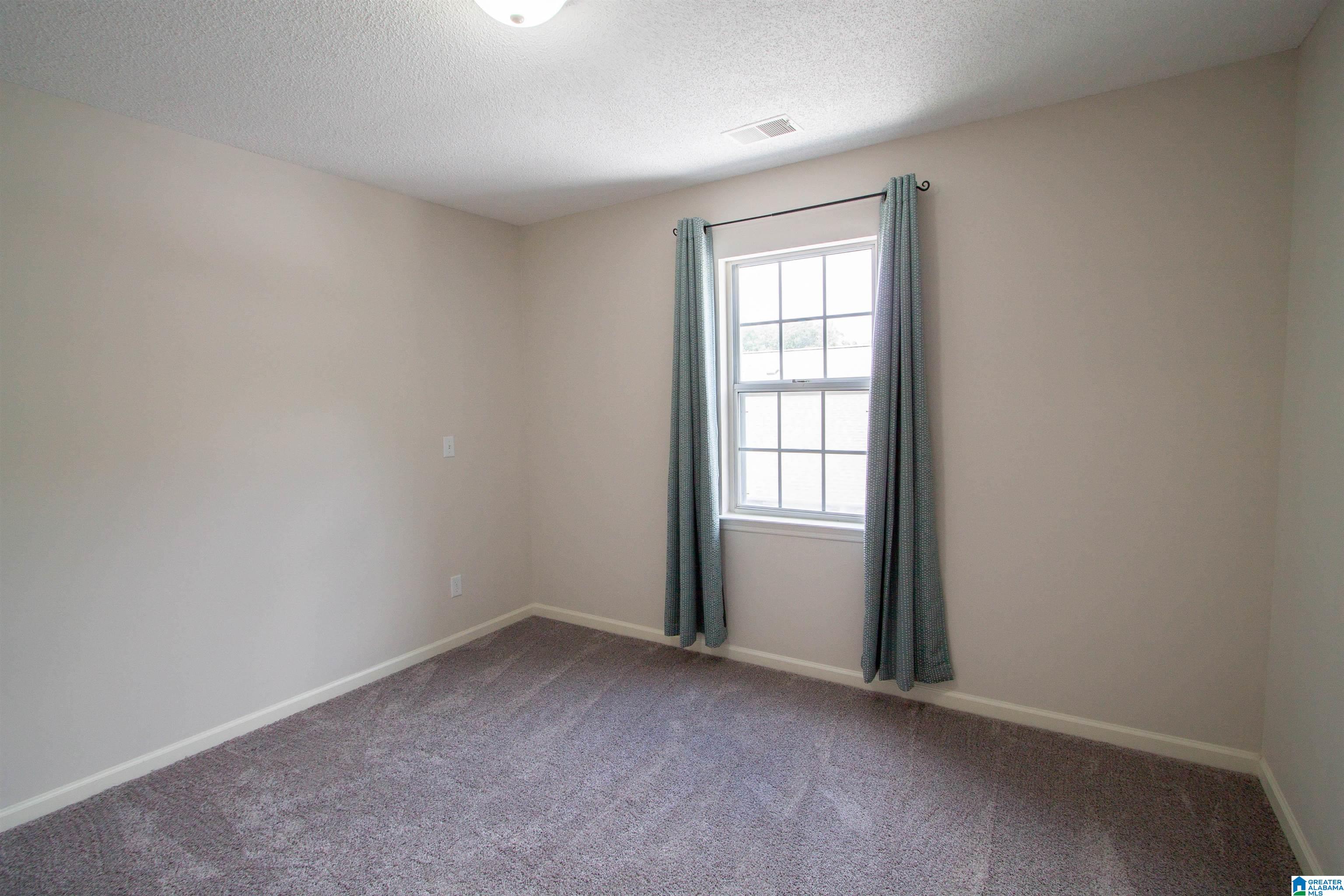 1822 Oakleaf Lane Birmingham, AL 35215 - Photo 19 of 28