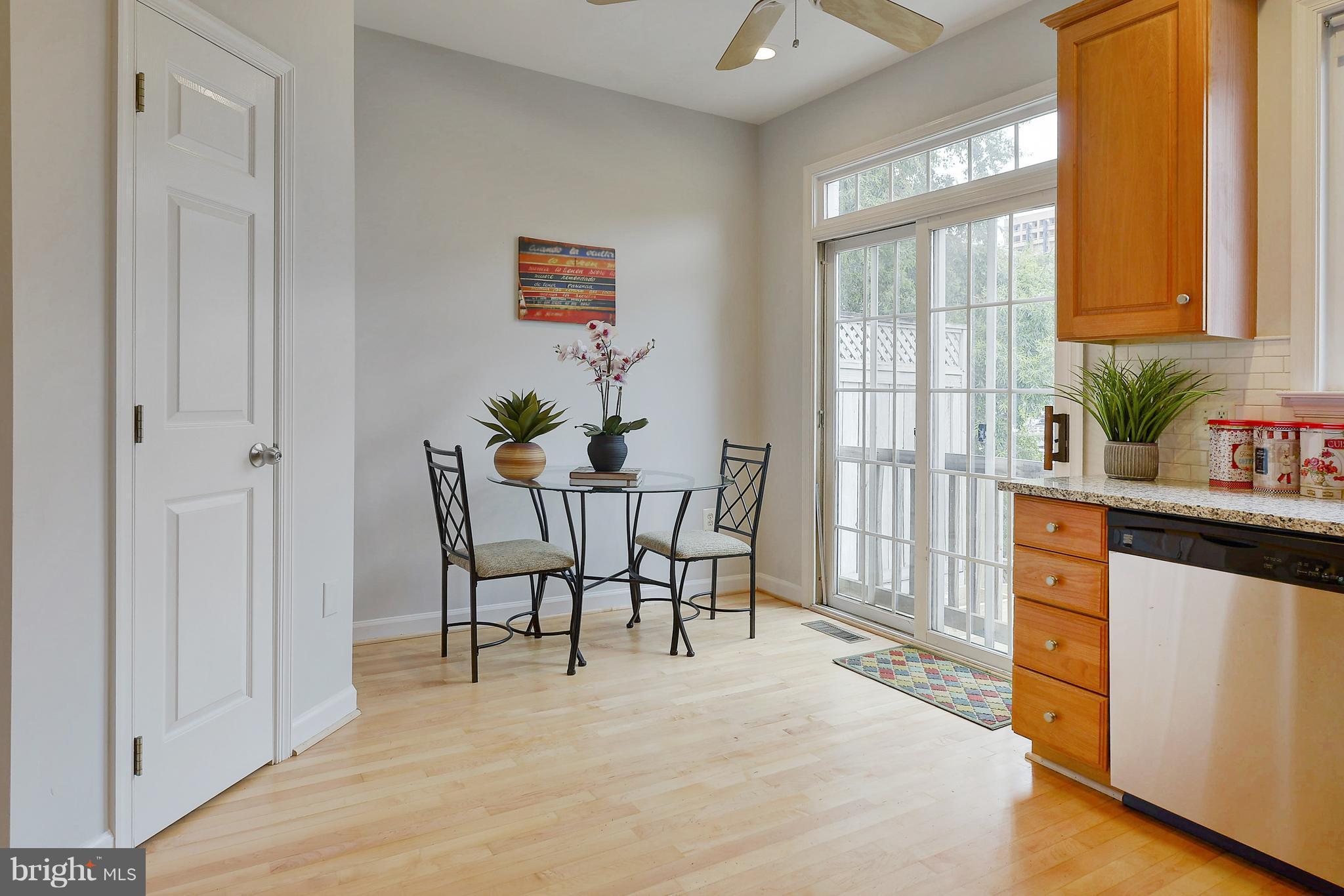 807 Capitol Square Place Southwest Washington, DC 20024 - Photo 11 of 30 a dining room with furniture and window