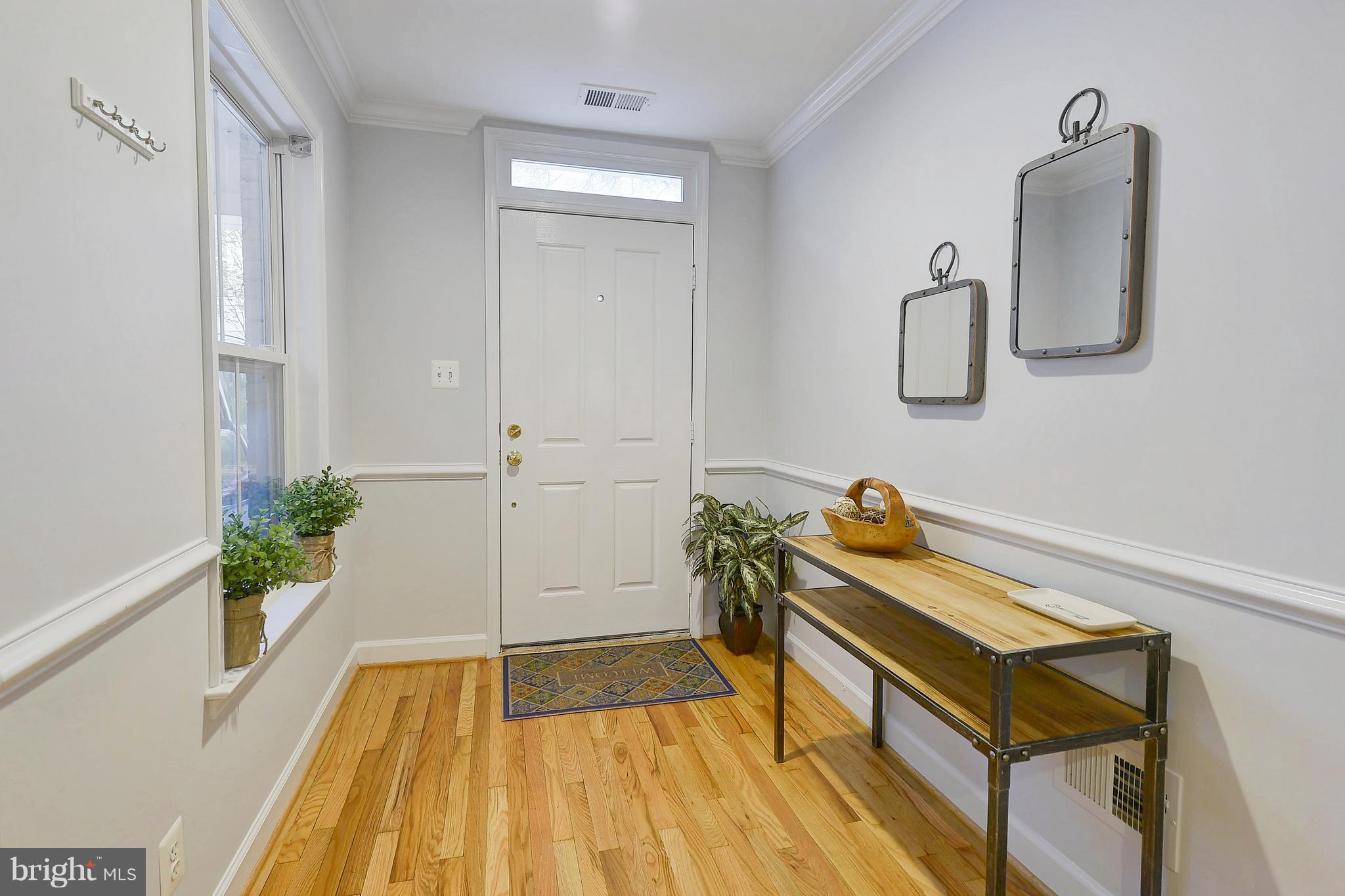 807 Capitol Square Place Southwest Washington, DC 20024 - Photo 2 of 30