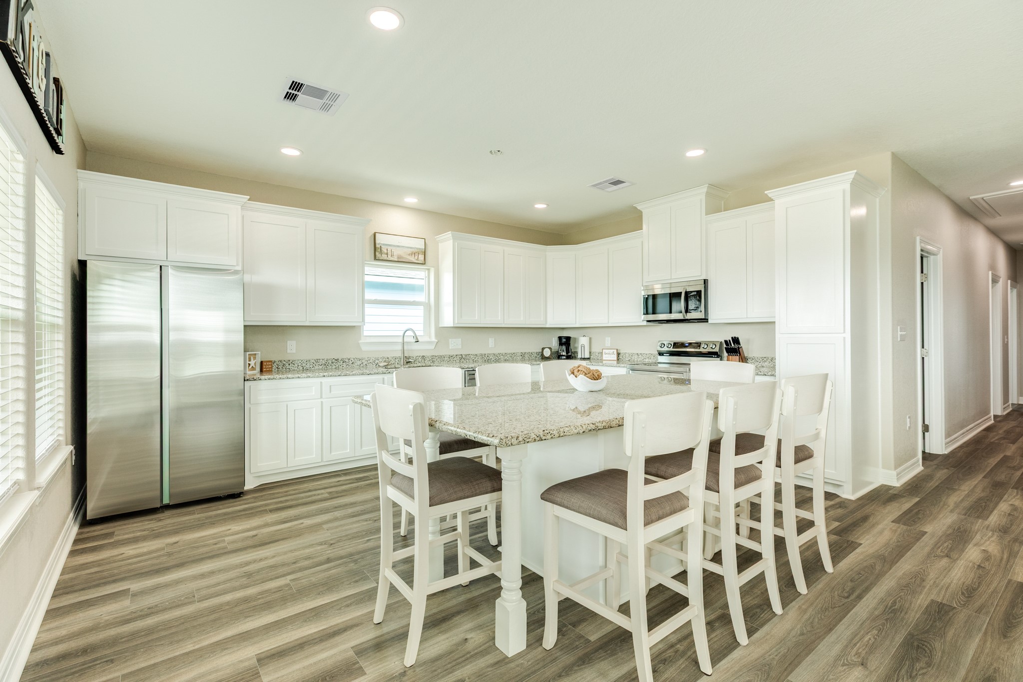 524 Thunder Road Surfside Beach, TX 77541 - Photo 10 of 26 Off the open kitchen