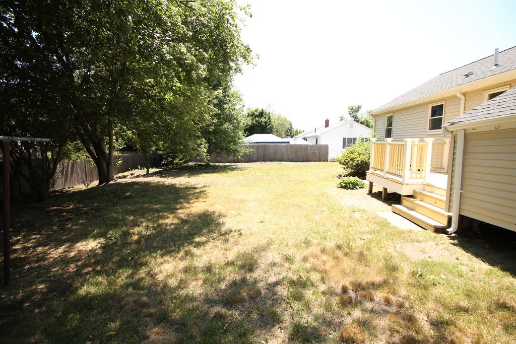198 Levin Road Rockland, MA 02370 - Photo 5 of 15 Gallery Image 5