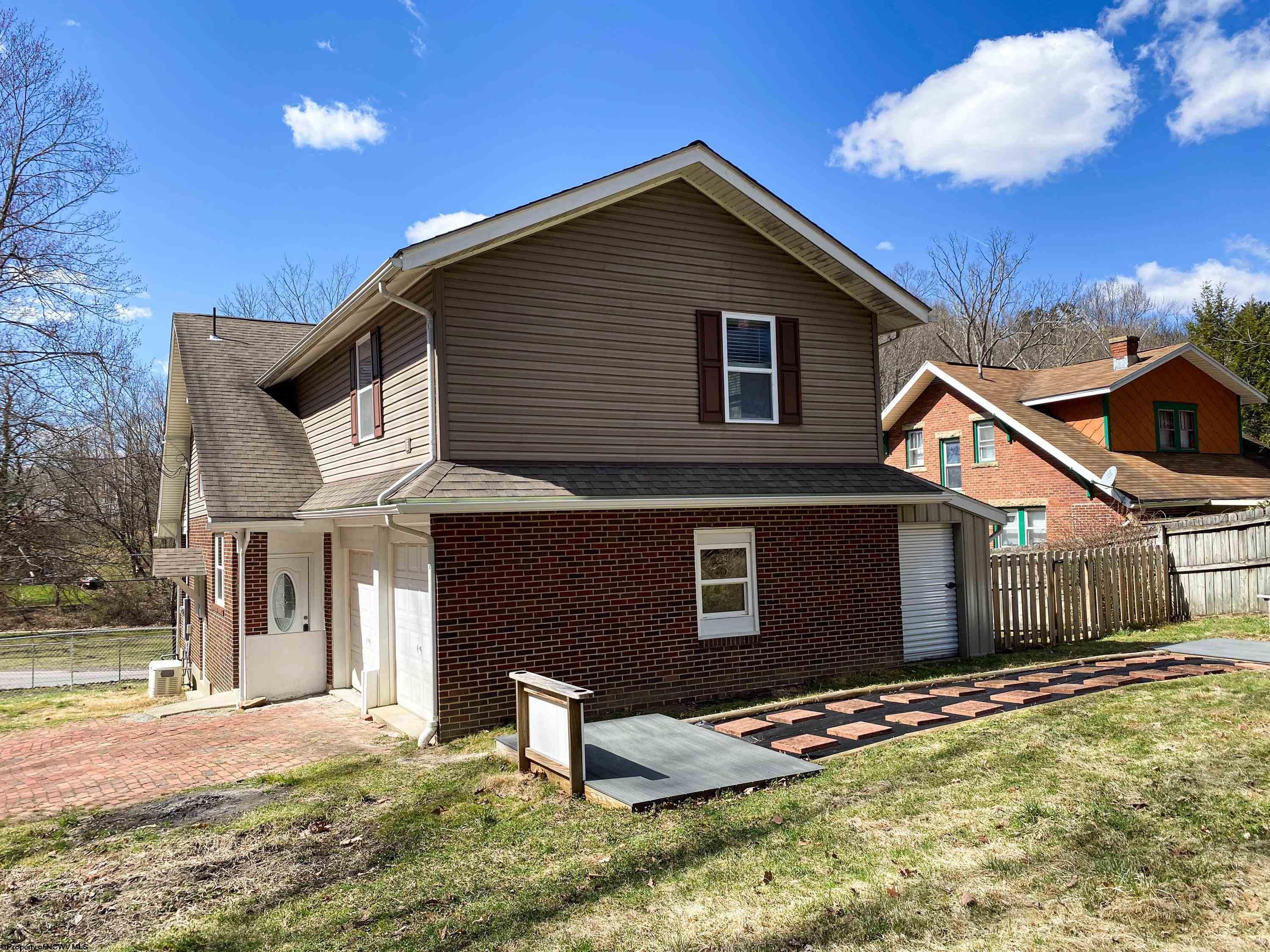 102 Harpertown Road Elkins, WV 26241 - Photo 10 of 50 Gallery Image 10