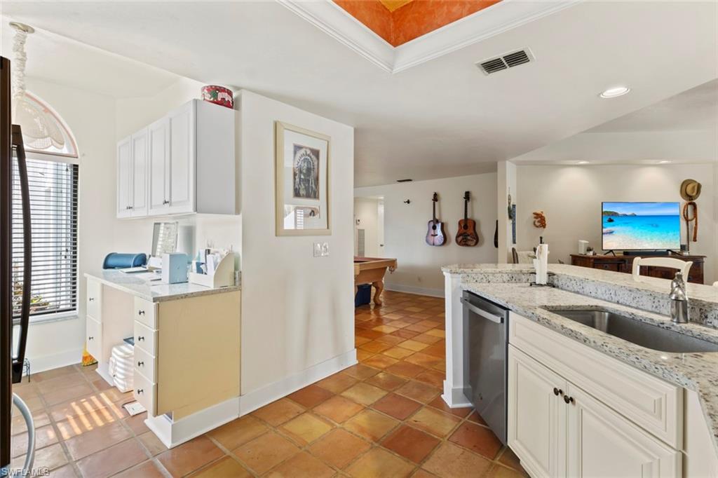 2294 Anchorage Lane, Unit B Naples, FL 34104 - Photo 9 of 31