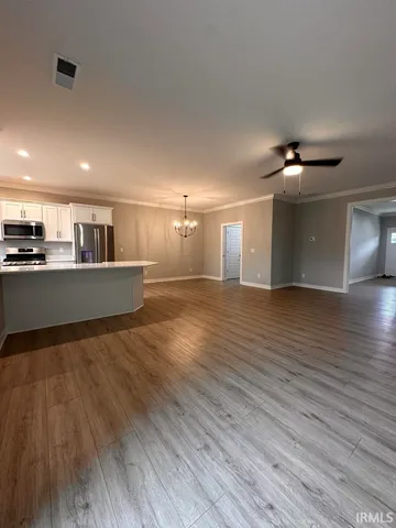 $1,950 | 3824 High Pointe Drive, Newburgh, IN 47630