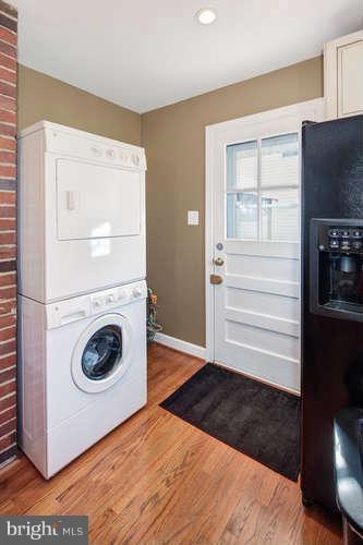 915 Robin Road Silver Spring, MD 20901 - Photo 13 of 29 Interior (General)