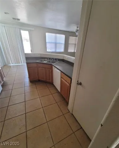 $434,900 | 6709 Brick House Avenue, Las Vegas, NV 89122