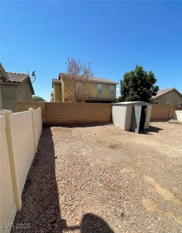$434,900 | 6709 Brick House Avenue, Las Vegas, NV 89122