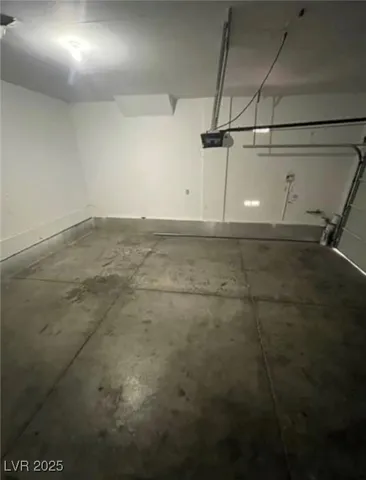 $434,900 | 6709 Brick House Avenue, Las Vegas, NV 89122