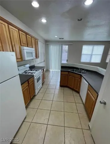 $434,900 | 6709 Brick House Avenue, Las Vegas, NV 89122