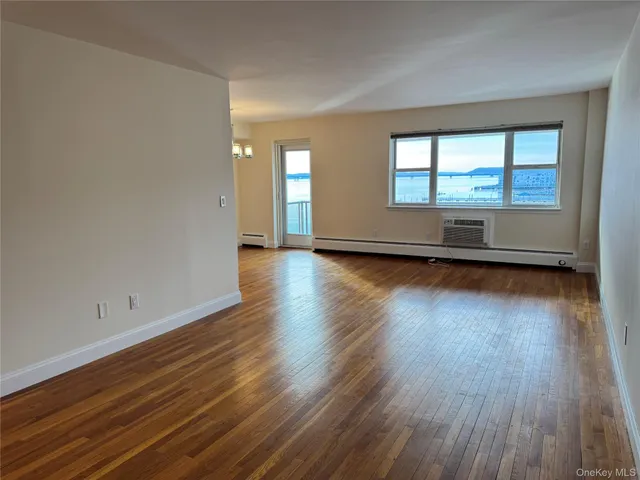 $3,500 | 103 Gedney Street, Unit 4M, Nyack, NY 10960