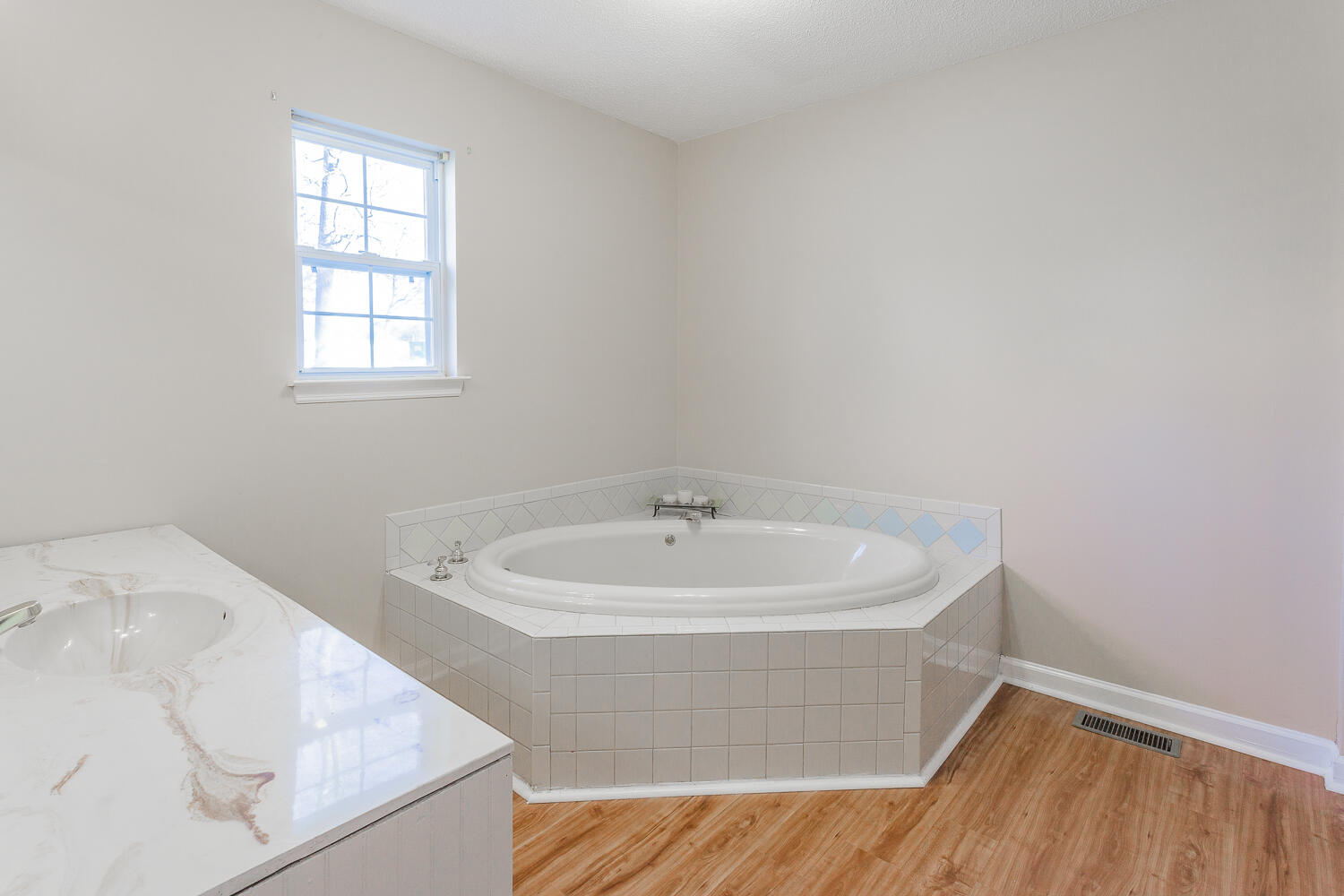 212 Hazel Lane Dalton, GA 30721 - Photo 27 of 49 212 Hazel Lane HD-45