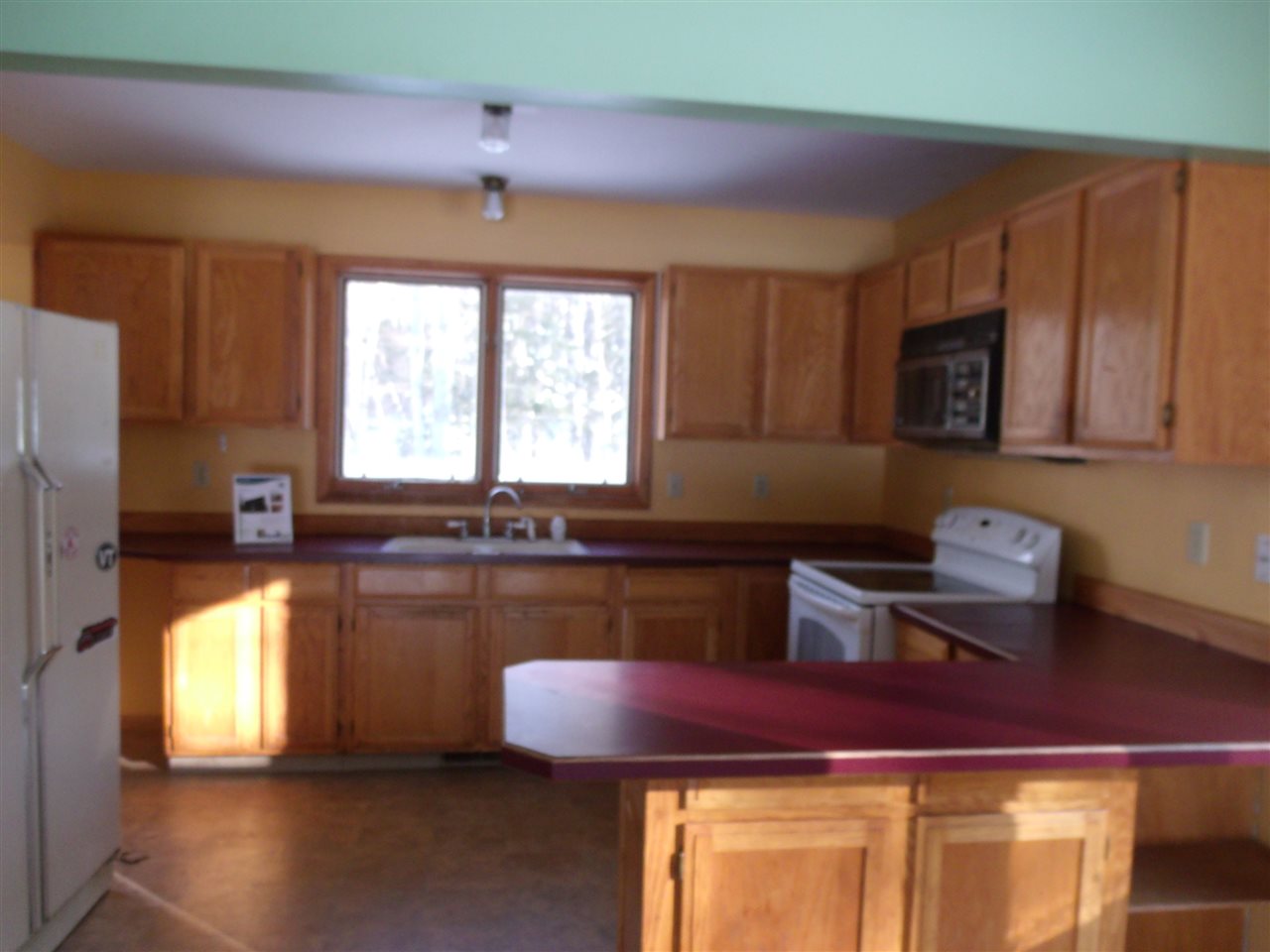 80 Priest Road Nottingham, NH 03290 - Photo 3 of 18