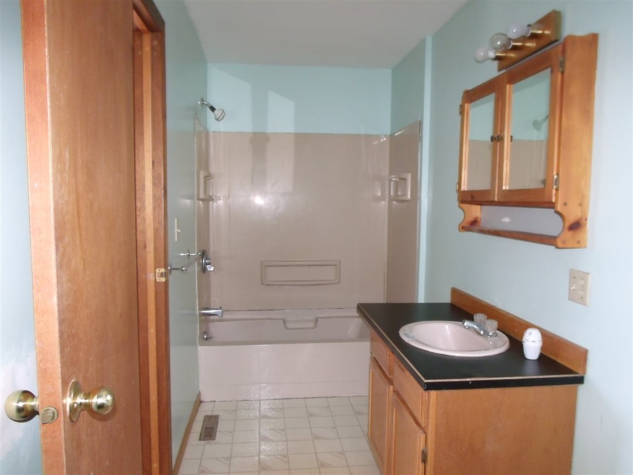 80 Priest Road Nottingham, NH 03290 - Photo 8 of 18