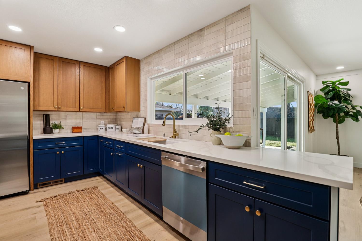 6716 Rappahannock Way Carmichael, CA 95608 - Photo 6 of 20