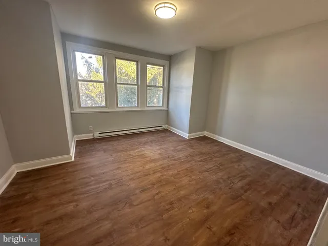 $1,700 | 5824 Florence Avenue, Philadelphia, PA 19143