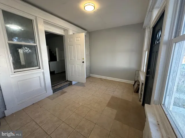 $1,700 | 5824 Florence Avenue, Philadelphia, PA 19143