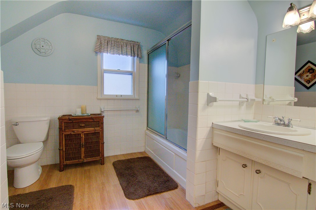 998 Renfield Road Cleveland Heights, OH 44121 - Photo 15 of 22