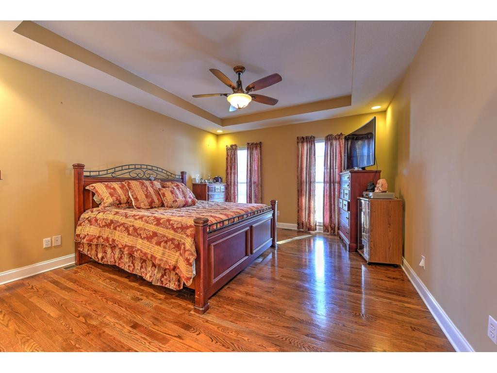 1230 Fall Creek Road Kingsport, TN 37664 - Photo 18 of 36 Photo 18